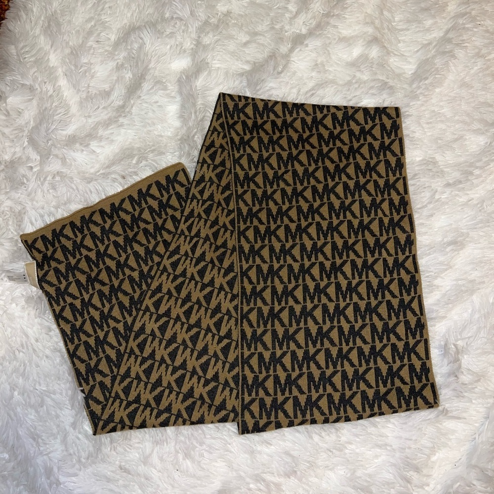 Michael Kors MK Scarf Tan and Brown Scarf